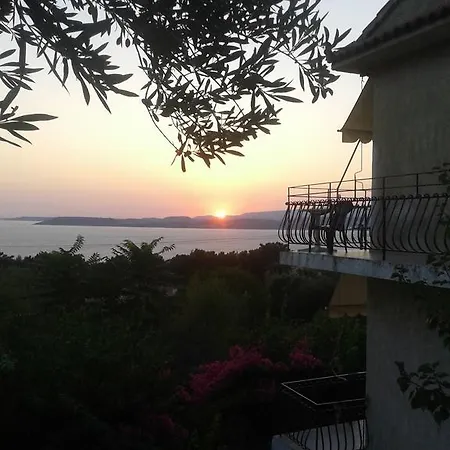 Raymondos Appartamento *